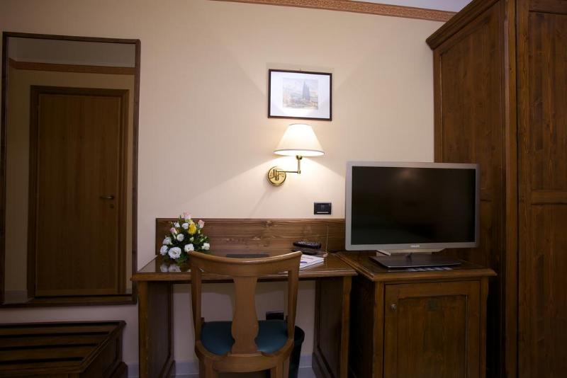 Campiglione Hotel アッシジ エクステリア 写真