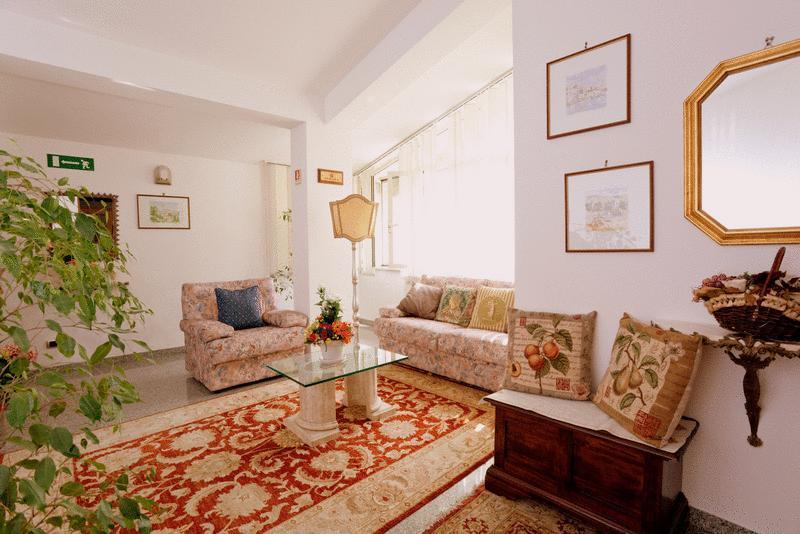 Campiglione Hotel アッシジ エクステリア 写真