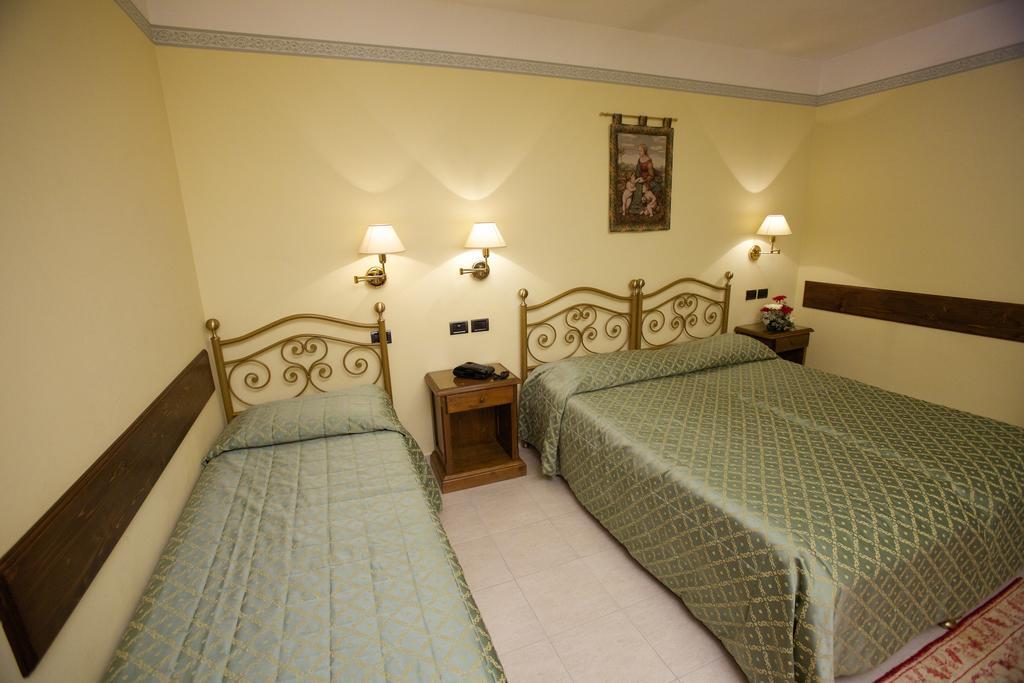 Campiglione Hotel アッシジ 部屋 写真